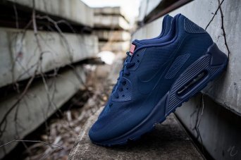 Кроссовки Nike Air Max 90 Hyperfuse Кроссовки Nike Air Max 90 Hyperfuse