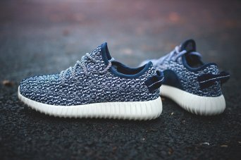 Кроссовки Adidas Yeezy 350 Boost Кроссовки Adidas Yeezy 350 Boost