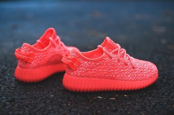 Кроссовки Adidas Yeezy 350 Boost Кроссовки Adidas Yeezy 350 Boost