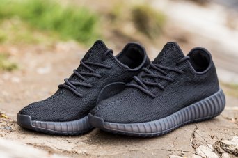 Кроссовки Adidas Yeezy 350 Boost Кроссовки Adidas Yeezy 350 Boost