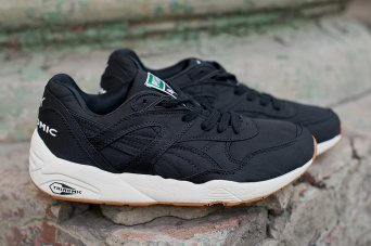 Кроссовки Puma R698