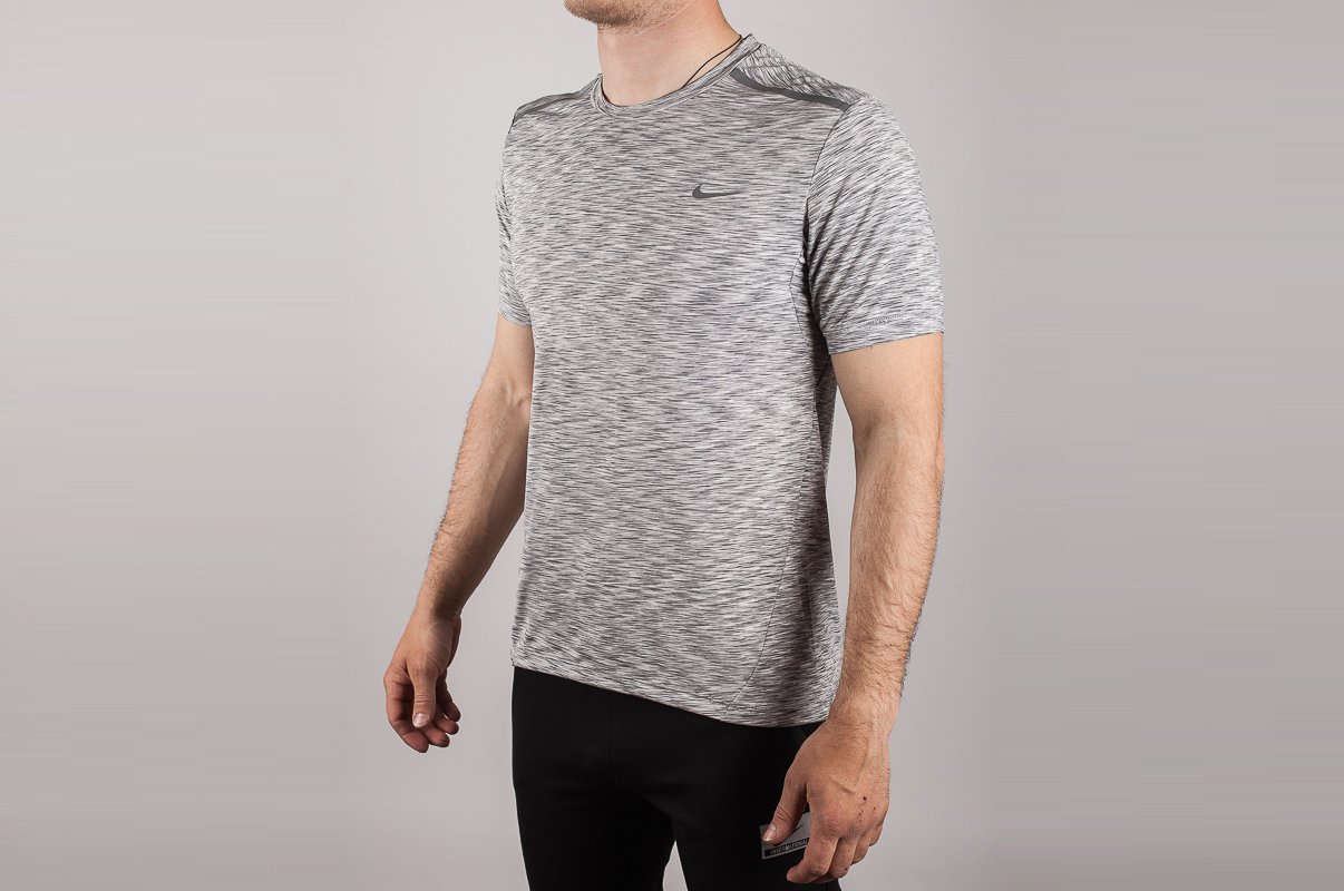 Футболка мужская Nike