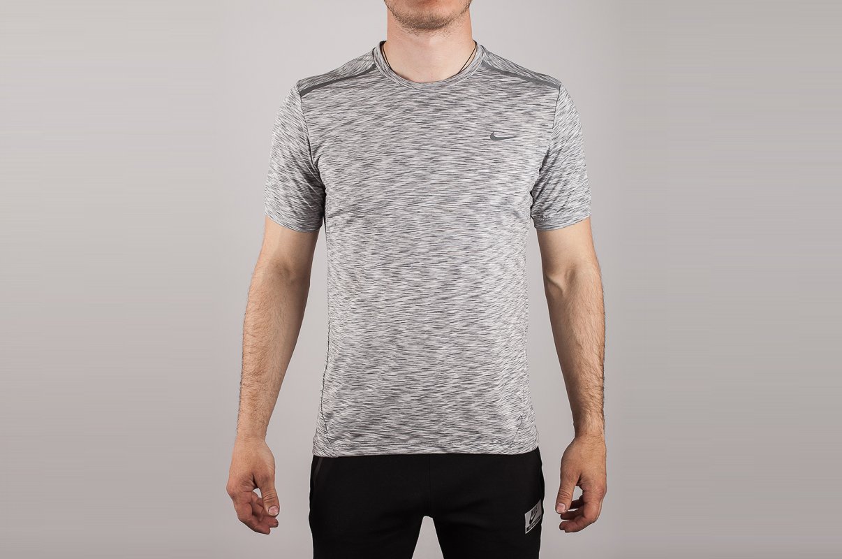 Футболка мужская Nike