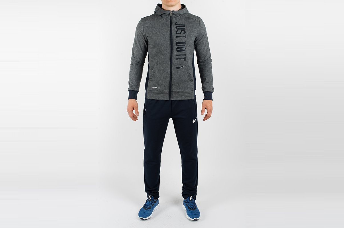 Костюм спортивный мужской Nike