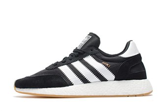 кроссовки мужские Adidas Iniki Runner Boost Black / White кроссовки мужские Adidas Iniki Runner Boost Black / White
