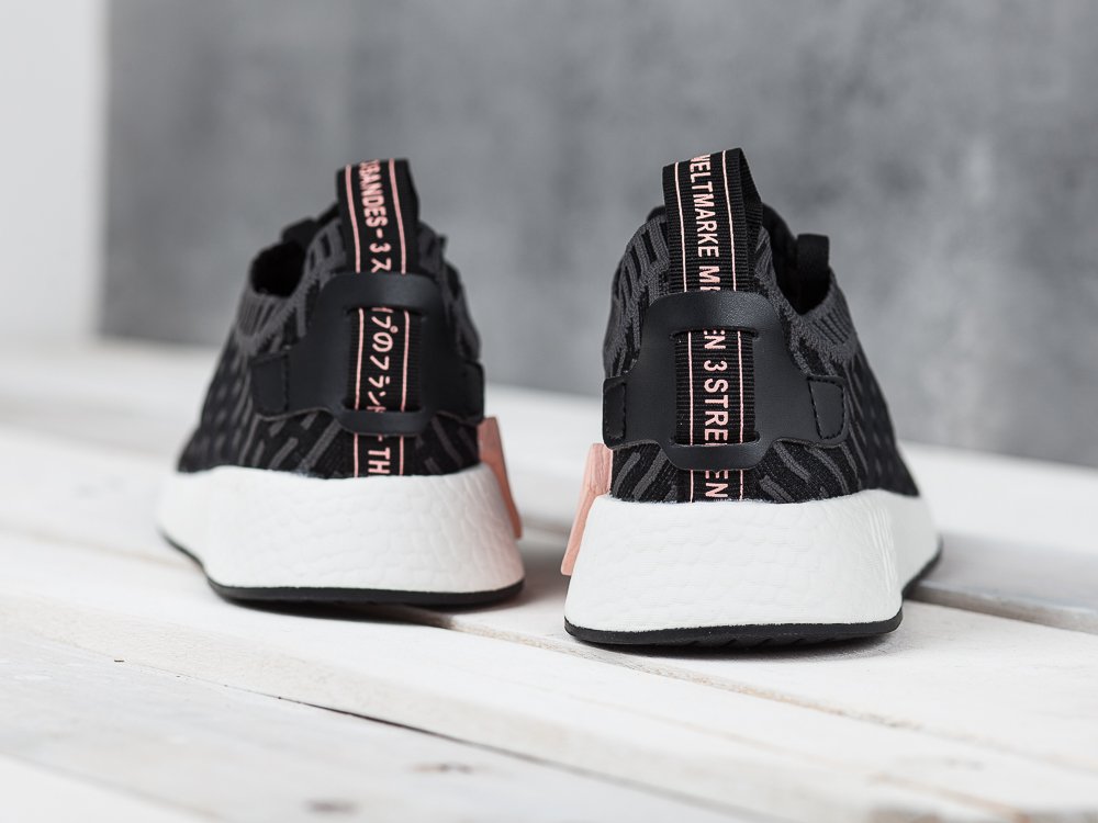 Кроссовки женские Adidas NMD R2 PK WMNS Utility Black/Pink
