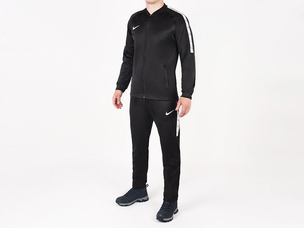 Костюм спортивный мужской Nike