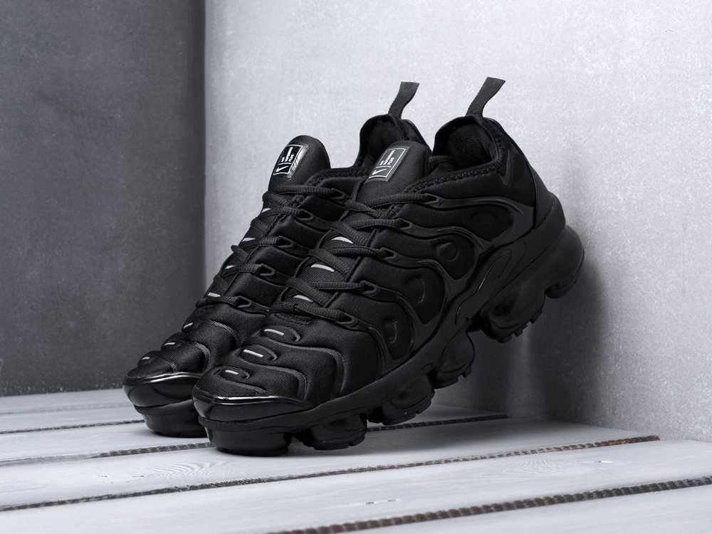 Nike Air VaporMax Plus черные мужские (AR10191) - фото 2 Nike Air VaporMax Plus черные мужские (AR10191) - фото 2
