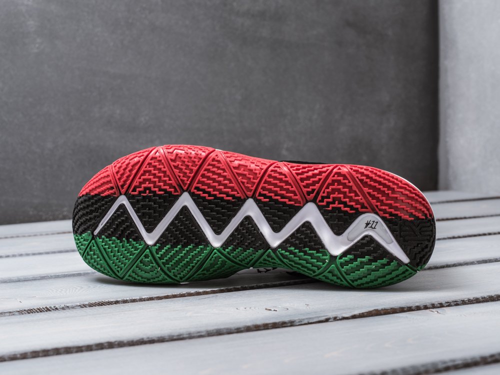 мужские кроссовки Nike Kyrie 4
