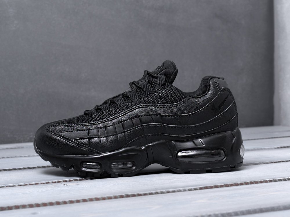 Nike Air Max 95 черные женские (AR10356) - фото 1 Nike Air Max 95 черные женские (AR10356) - фото 1