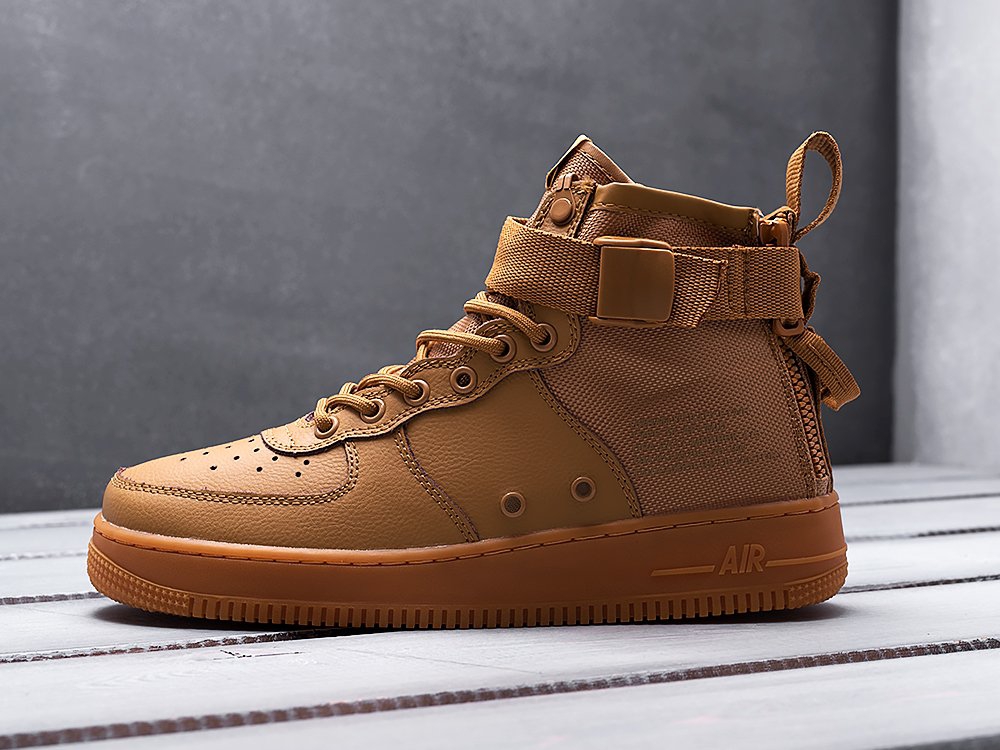 мужские кроссовки Nike SF Air Force 1 Mid
