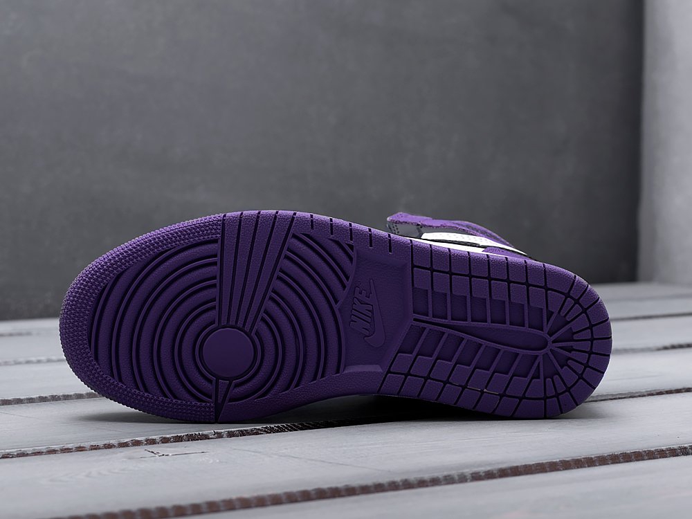 Nike Air Jordan 1 Retro High OG Court Purple фиолетовые женские (AR10833) - фото 5