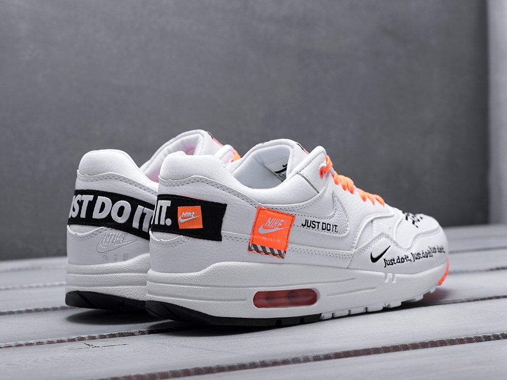 мужские кроссовки Nike Air Max 1