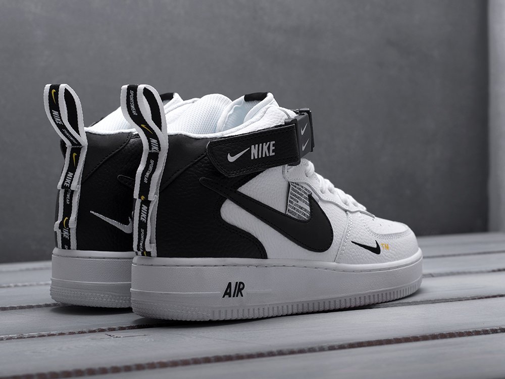 Nike Air Force 1 07 Mid LV8 белые мужские (AR11459) - фото 3