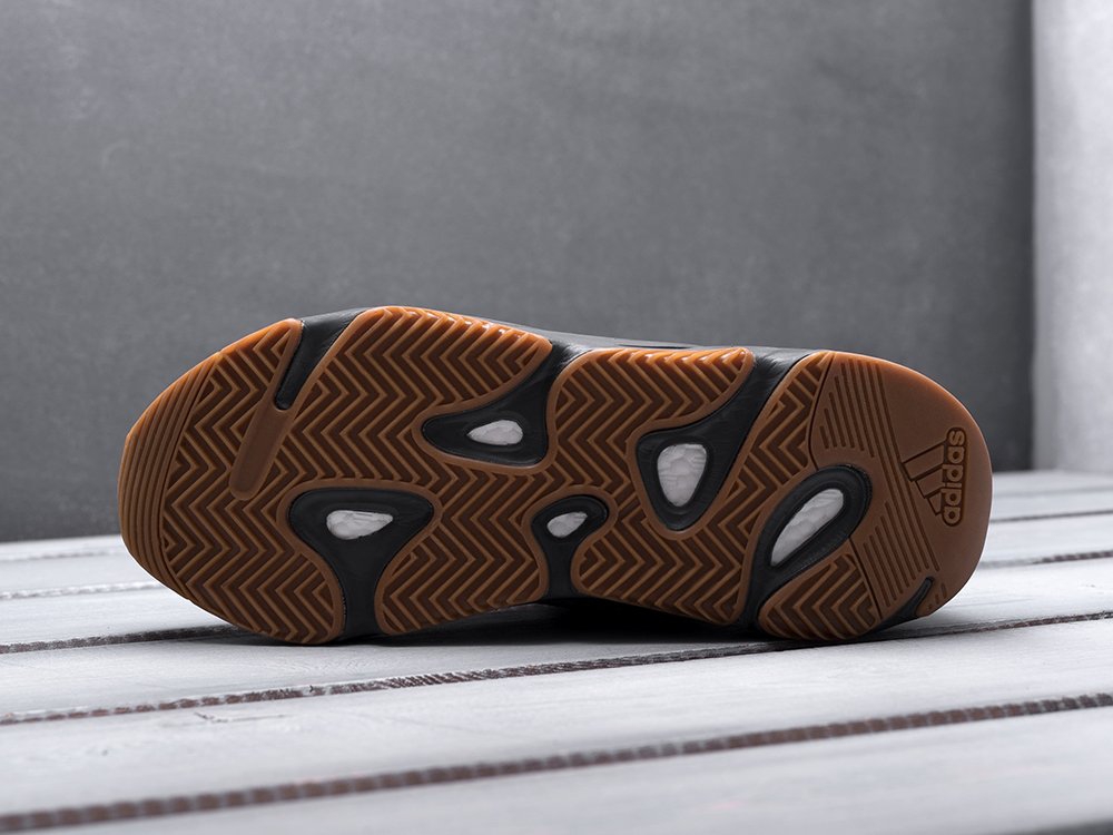 Adidas Yeezy Boost 700 v2 коричневые мужские (AR11722) - фото 5