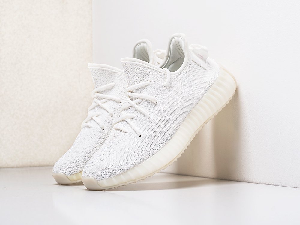 Adidas Yeezy 350 Boost v2 белые женские (AR12569) - фото 2 Adidas Yeezy 350 Boost v2 белые женские (AR12569) - фото 2