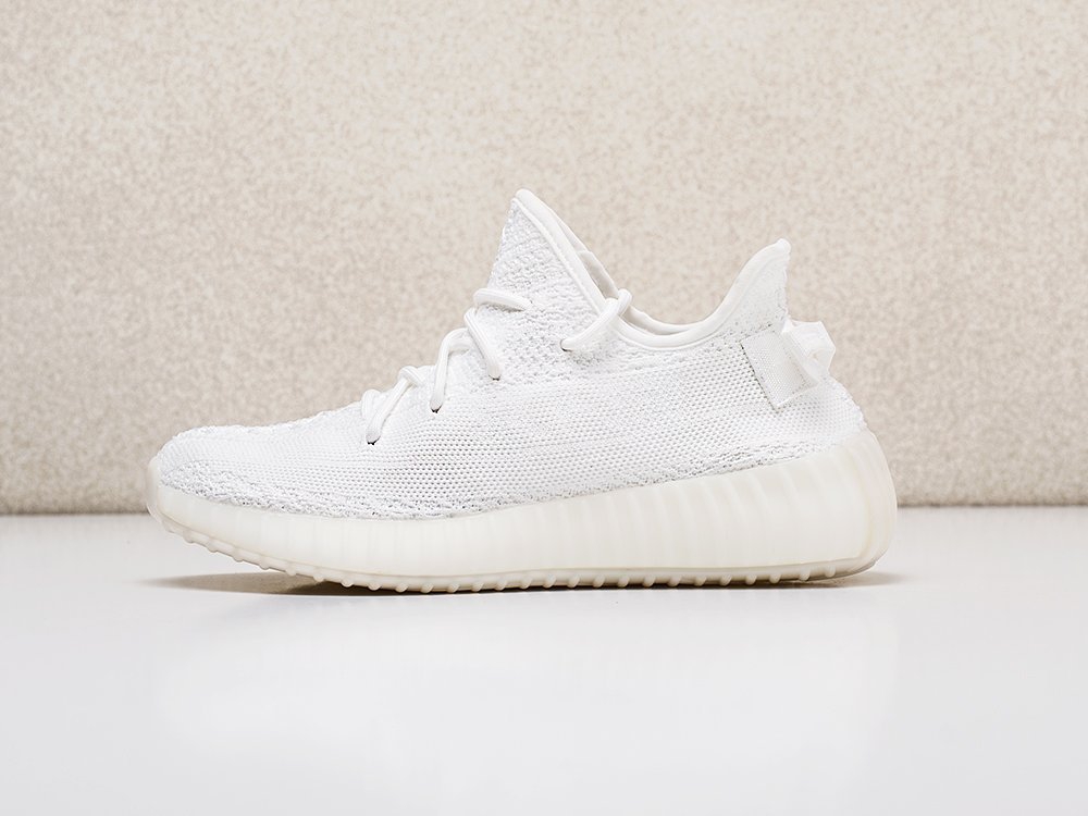 Adidas Yeezy 350 Boost v2 белые женские (AR12569) - фото 1 Adidas Yeezy 350 Boost v2 белые женские (AR12569) - фото 1