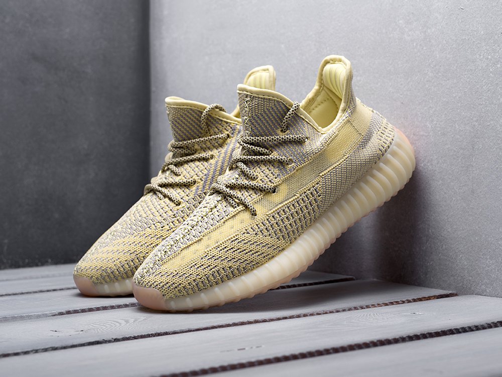 Adidas Yeezy 350 Boost v2 зеленые женские (AR12576) - фото 2 Adidas Yeezy 350 Boost v2 зеленые женские (AR12576) - фото 2