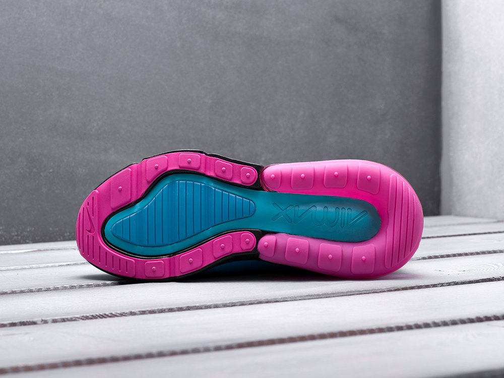 женские кроссовки Nike Air Max 270