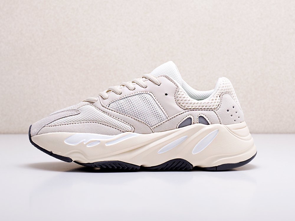мужские кроссовки Adidas Yeezy Boost 700