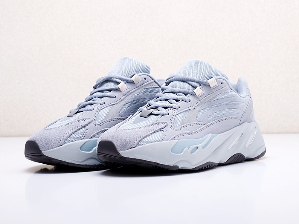 мужские кроссовки Adidas Yeezy Boost 700 v2