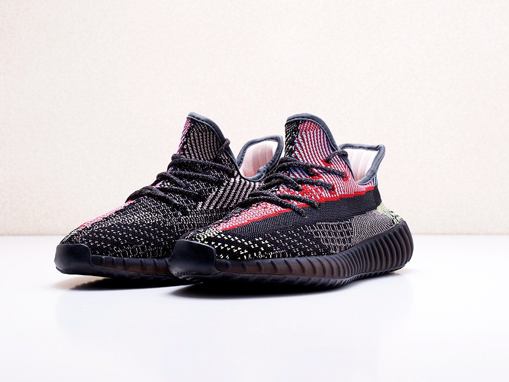 Adidas Yeezy 350 Boost v2 Yecheil WMNS черные женские (AR13965) - фото 3 Adidas Yeezy 350 Boost v2 Yecheil WMNS черные женские (AR13965) - фото 3