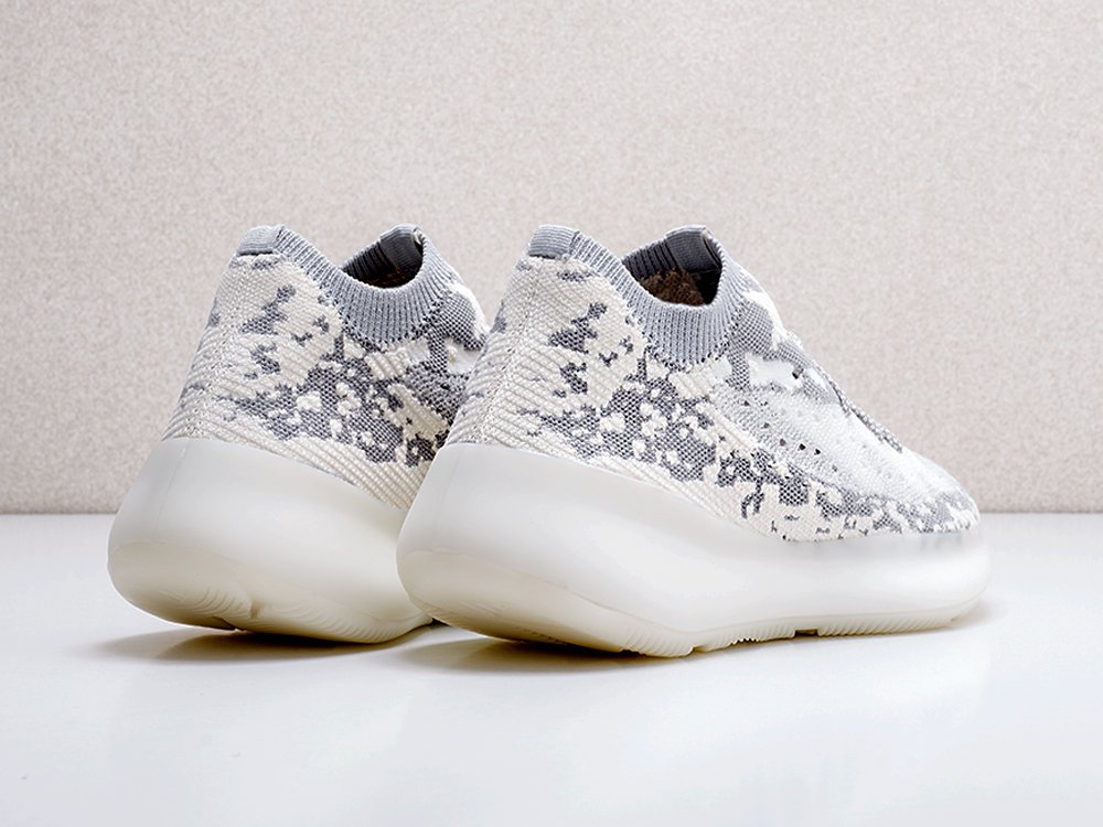 мужские кроссовки Adidas Yeezy 380