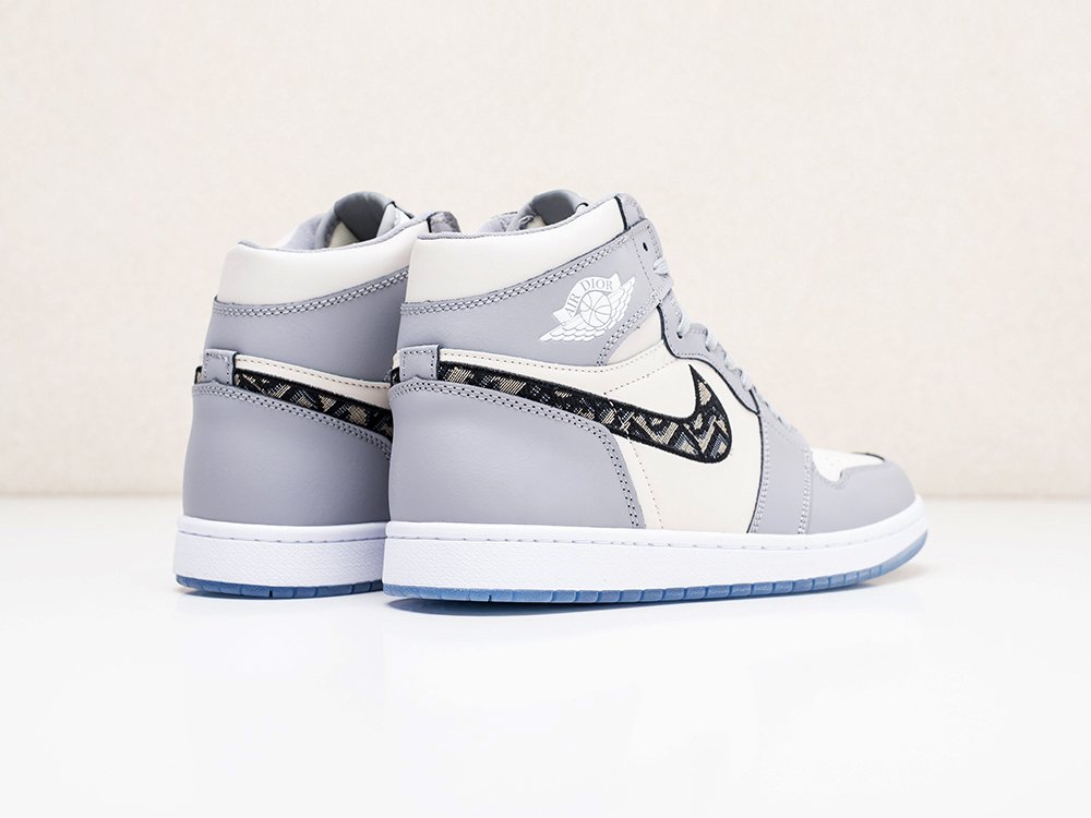 Nike Air Jordan 1 серые мужские (AR14582) - фото 4 Nike Air Jordan 1 серые мужские (AR14582) - фото 4