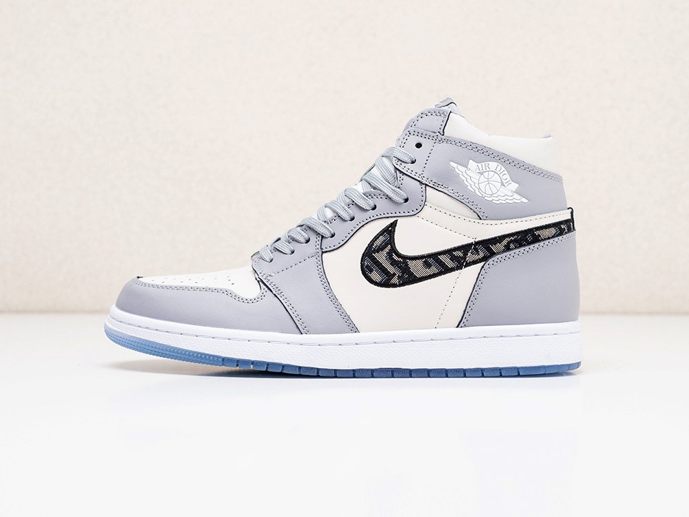 Nike Air Jordan 1 серые мужские (AR14582) - фото 1 Nike Air Jordan 1 серые мужские (AR14582) - фото 1