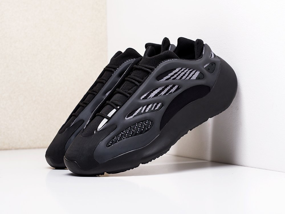 Adidas Yeezy Boost 700 v3 черные мужские (AR14603) - фото 2