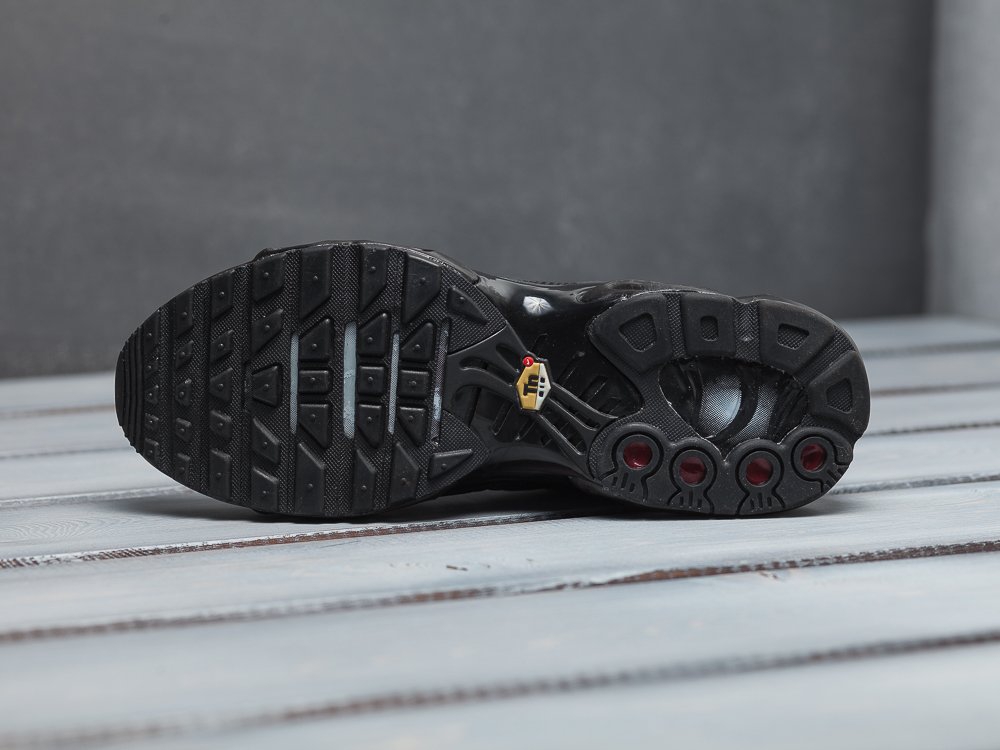 Nike Air Max Plus черные мужские (AR14662) - фото 7 Nike Air Max Plus черные мужские (AR14662) - фото 7