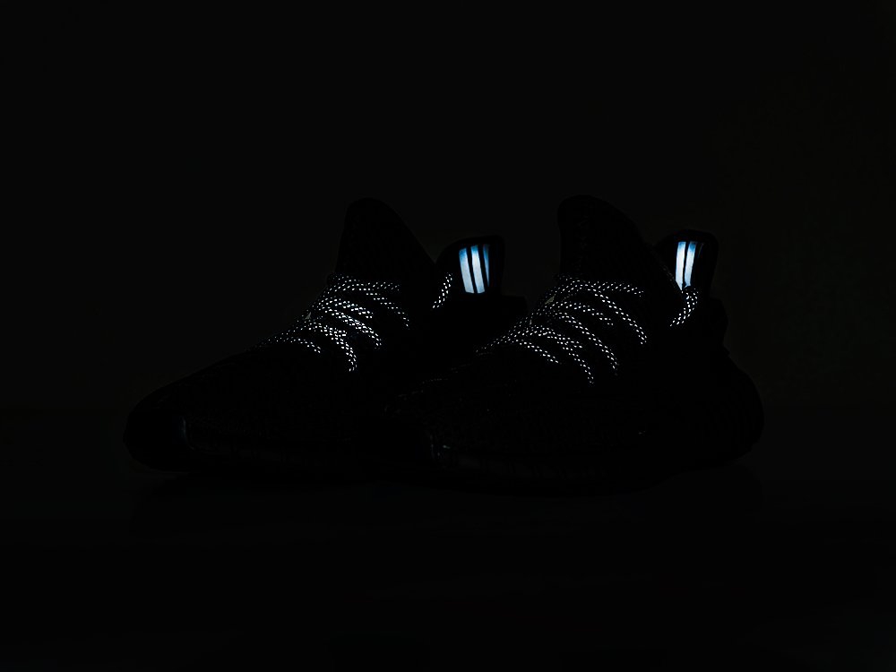 Adidas Yeezy 350 Boost v2 черные женские (AR14709) - фото 7 Adidas Yeezy 350 Boost v2 черные женские (AR14709) - фото 7