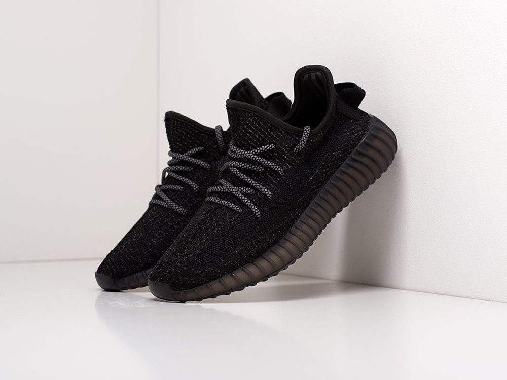 женские кроссовки Adidas Yeezy 350 Boost v2 WMNS Triple Black