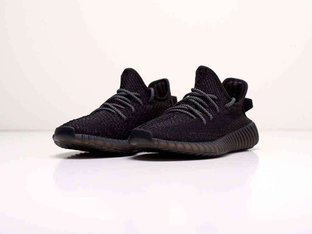 женские кроссовки Adidas Yeezy 350 Boost v2 WMNS Triple Black