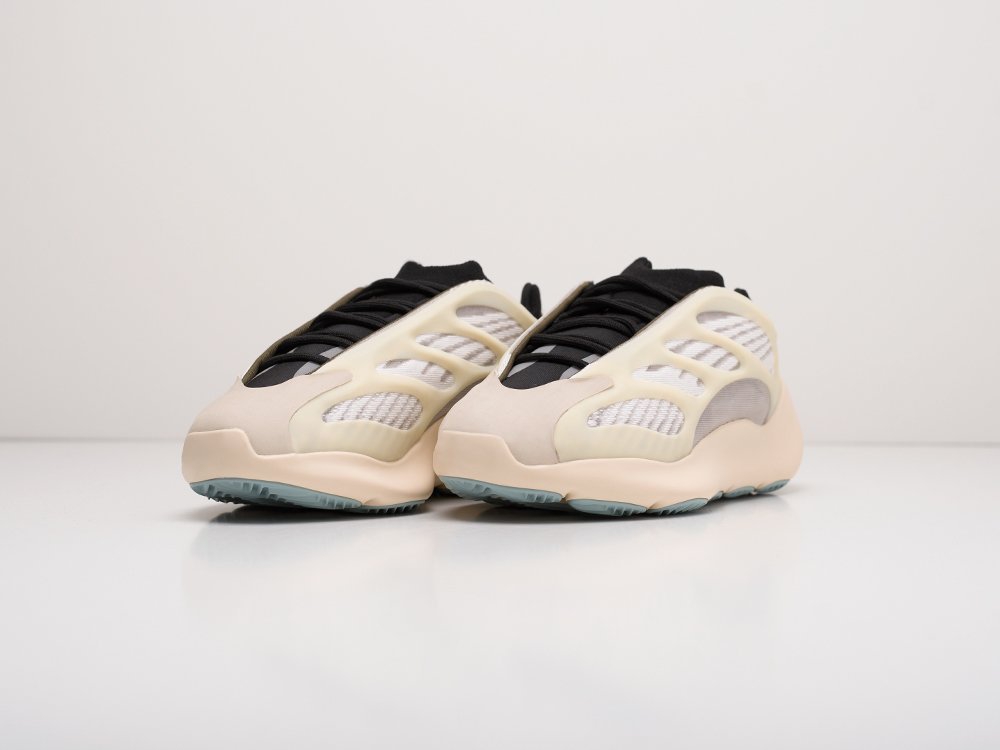 Adidas Yeezy Boost 700 v3 белые женские (AR15050) - фото 3 Adidas Yeezy Boost 700 v3 белые женские (AR15050) - фото 3