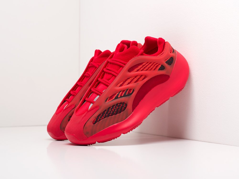 Adidas Yeezy Boost 700 v3 красные женские (AR15142) - фото 2