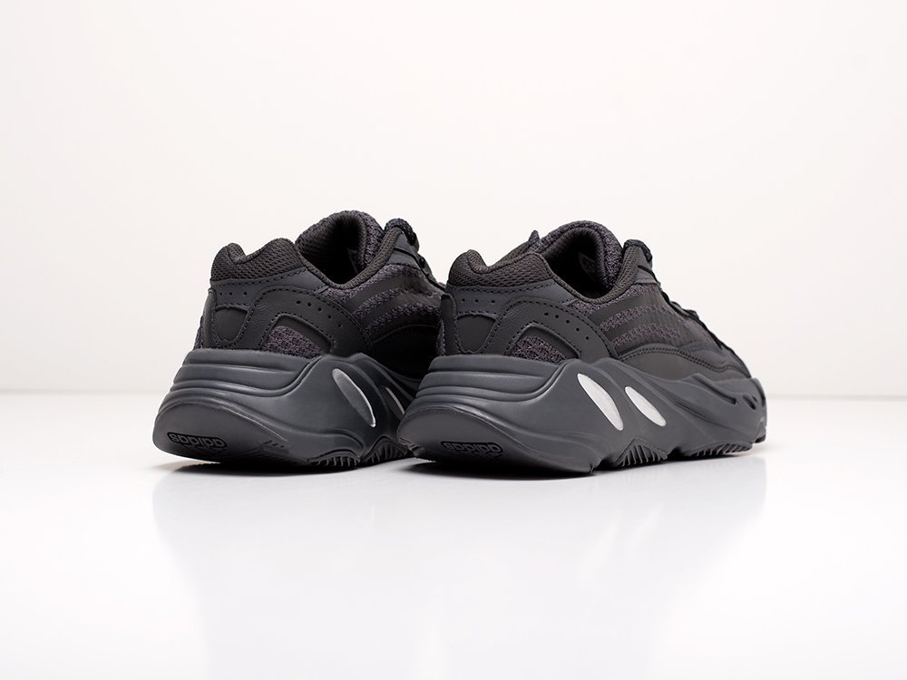 Adidas Yeezy Boost 700 v2 черные женские (AR15145) - фото 4
