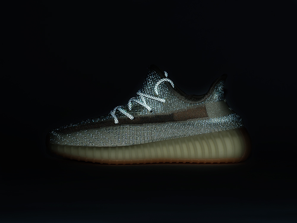 мужские кроссовки Adidas Yeezy 350 Boost v2