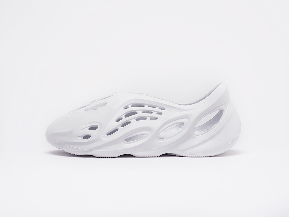 Adidas Yeezy Foam Runner белые мужские (AR15793) - фото 1