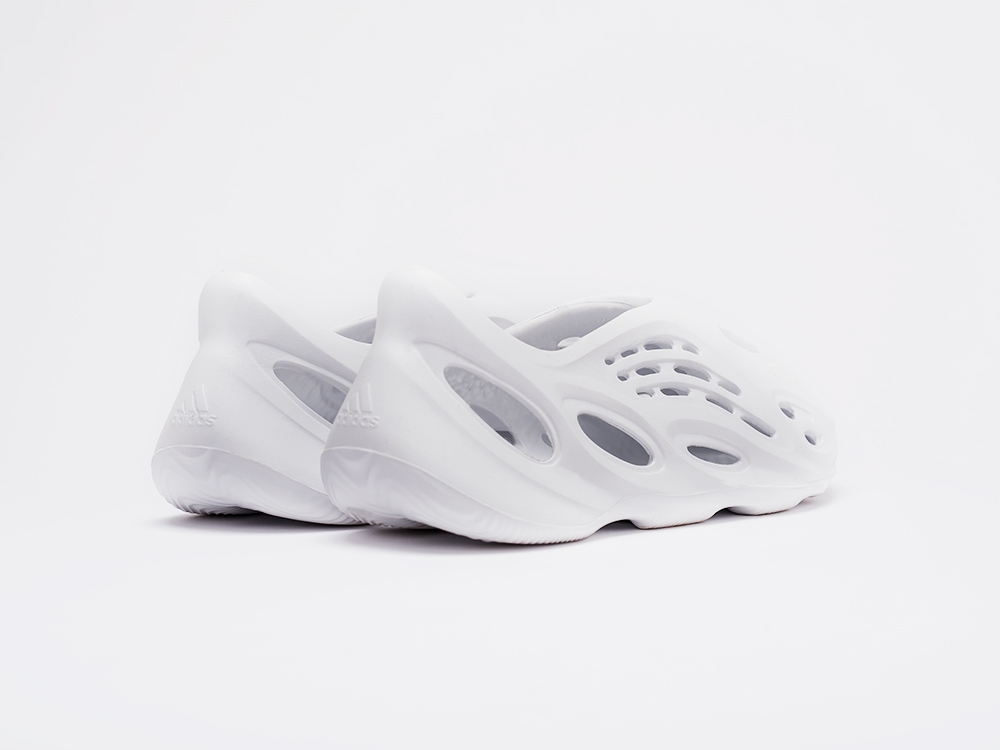 Adidas Yeezy Foam Runner белые мужские (AR15793) - фото 4
