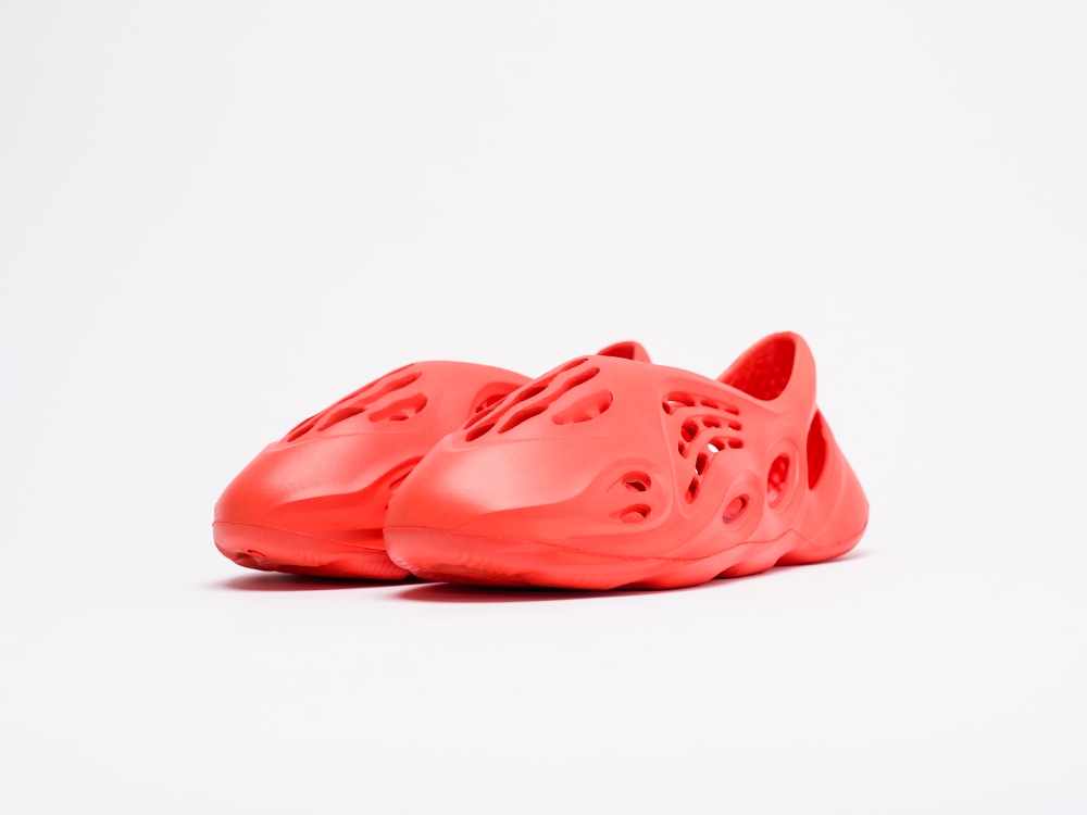 Adidas Yeezy Foam Runner красные женские (AR15987) - фото 2