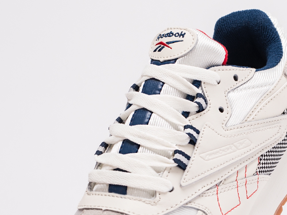 женские кроссовки Reebok Classic Leather ATI 90s WMNS Chalk / Grey / Washedblue / Red