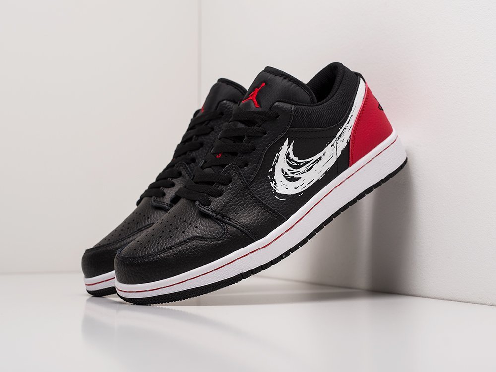 Nike Air Jordan 1 Low Brushstroke Swoosh черные мужские (AR18378) - фото 2 Nike Air Jordan 1 Low Brushstroke Swoosh черные мужские (AR18378) - фото 2