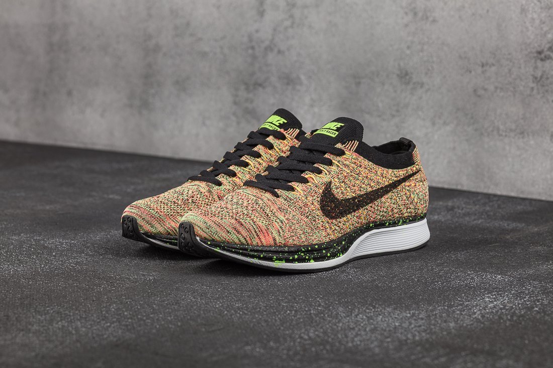 Nike Flyknit Racer WMNS оранжевые женские (AR19043) - фото 3 Nike Flyknit Racer WMNS оранжевые женские (AR19043) - фото 3