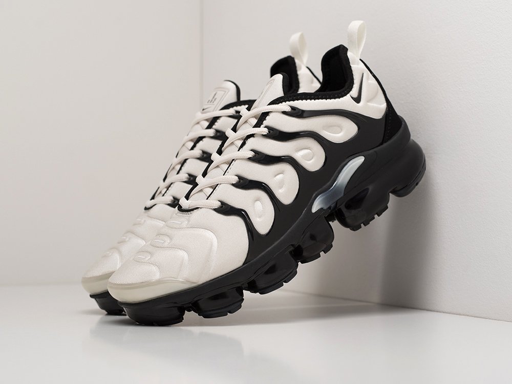 Nike Air VaporMax Plus белые мужские (AR19947) - фото 2 Nike Air VaporMax Plus белые мужские (AR19947) - фото 2