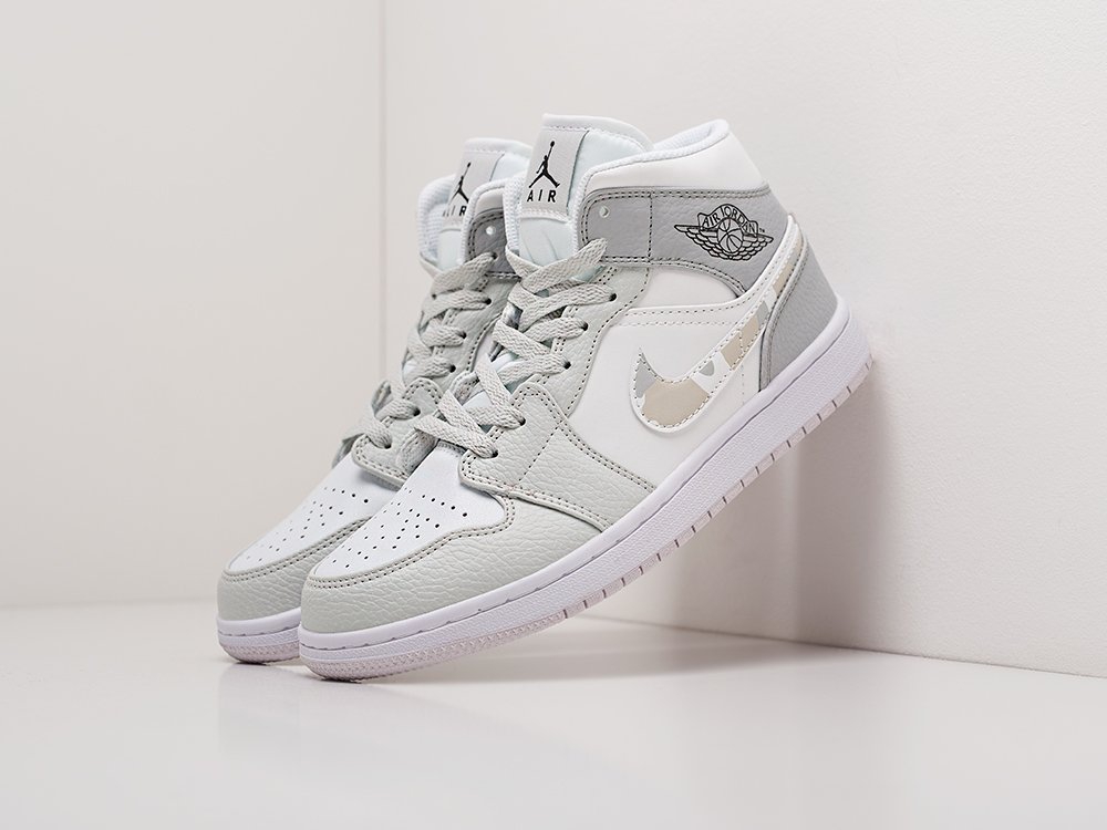 Nike Air Jordan 1 Mid Swoosh Logo - Grey Camo WMNS белые кожа женские (AR20124) - фото 2