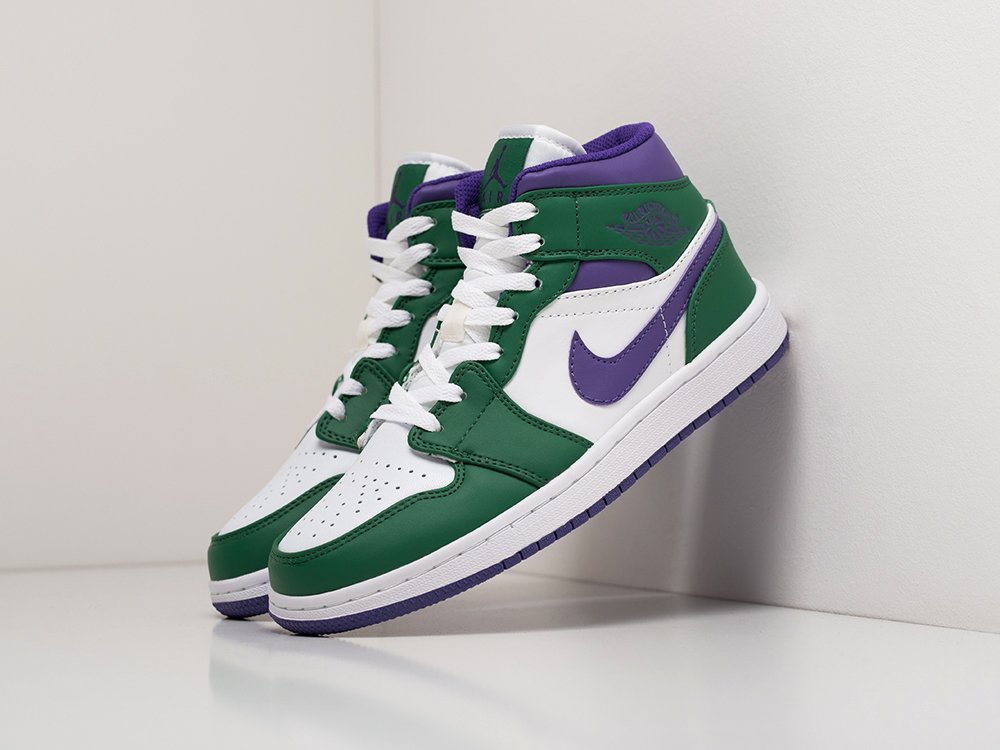 женские кроссовки Nike Air Jordan 1 WMNS Incredible Hulk Aloe Verde / Court Purple