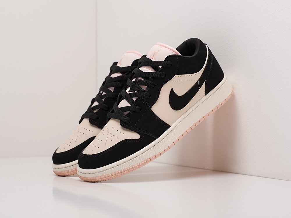 Nike Air Jordan 1 Low WMNS черные кожа женские (AR20295) - фото 2 Nike Air Jordan 1 Low WMNS черные кожа женские (AR20295) - фото 2