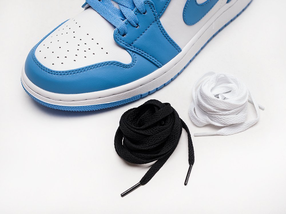 Nike Air Jordan 1 Low голубые кожа мужские (AR20298) - фото 3 Nike Air Jordan 1 Low голубые кожа мужские (AR20298) - фото 3