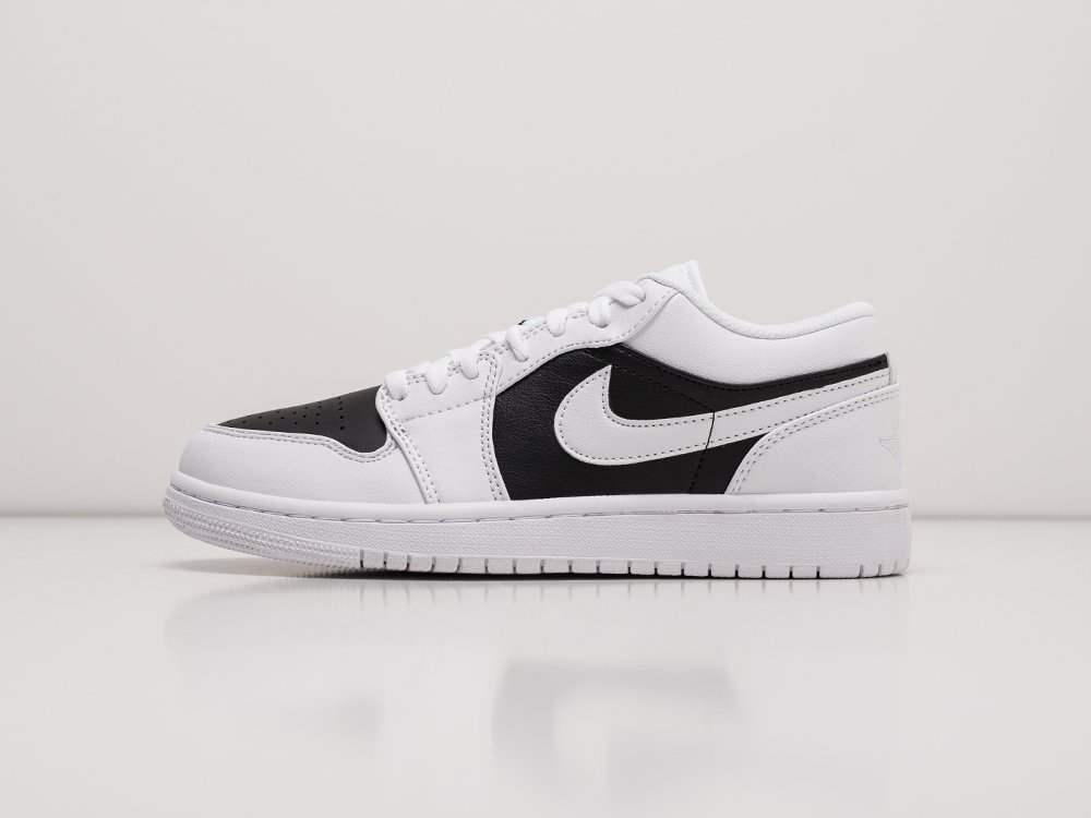 Nike Air Jordan 1 Low белые женские (AR20657) - фото 1 Nike Air Jordan 1 Low белые женские (AR20657) - фото 1